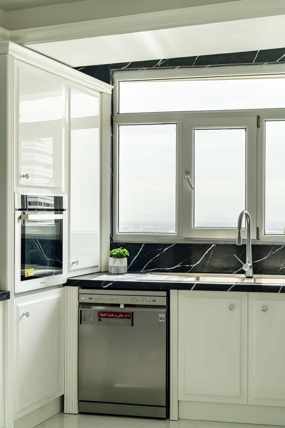 کابینت آشپزخانه