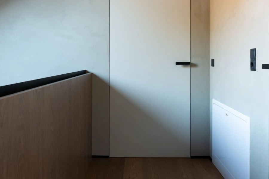 تفاوت درب پلی وود